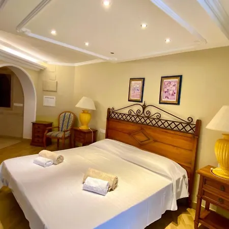 2 Liberty Suites Apartment *