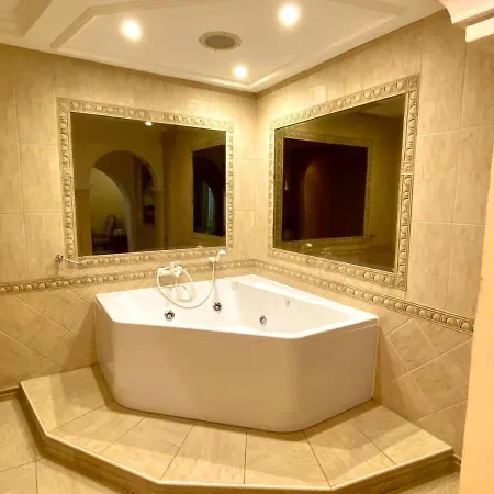 Διαμέρισμα 2 Liberty Suites